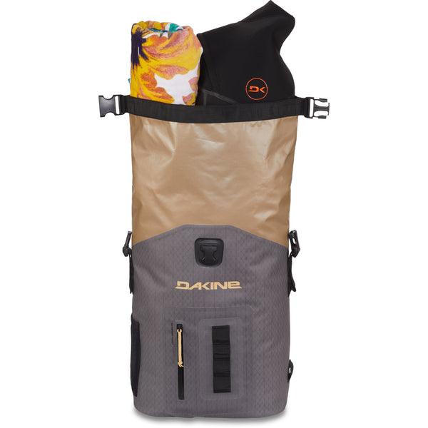 Dakine shops dry pack